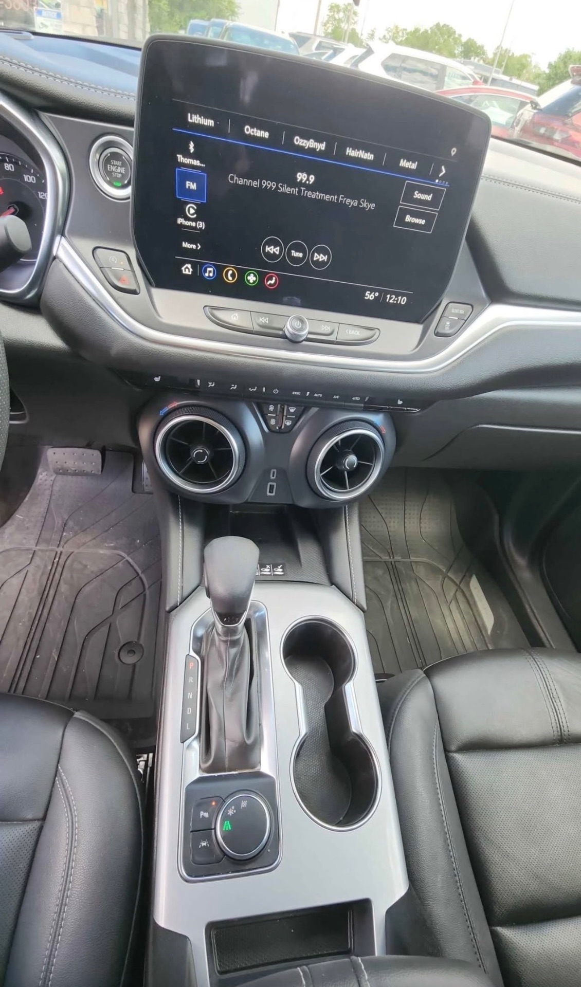 2024 Chevrolet Blazer — photo 6 of 7
