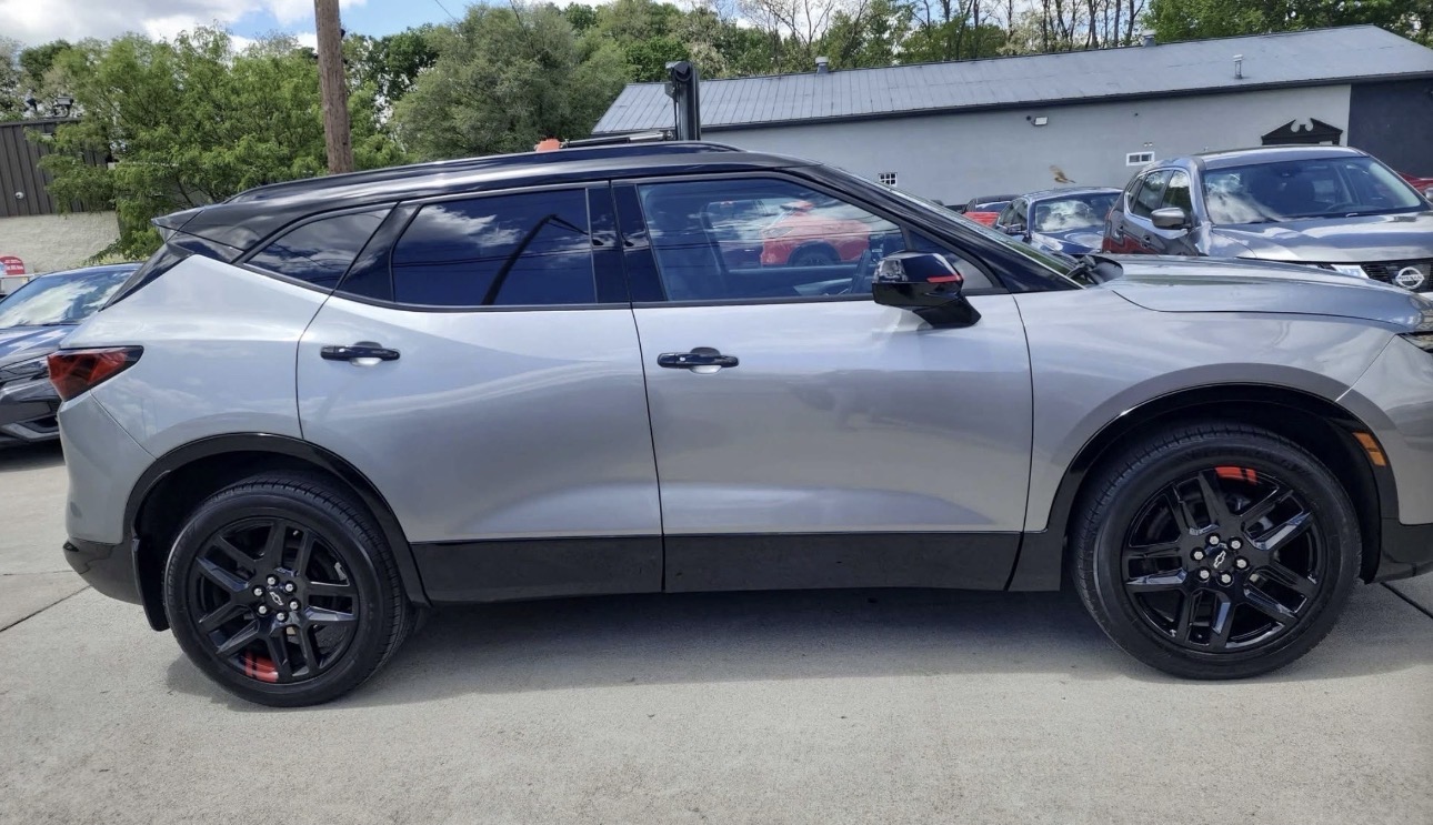 2024 Chevrolet Blazer — photo 3 of 7