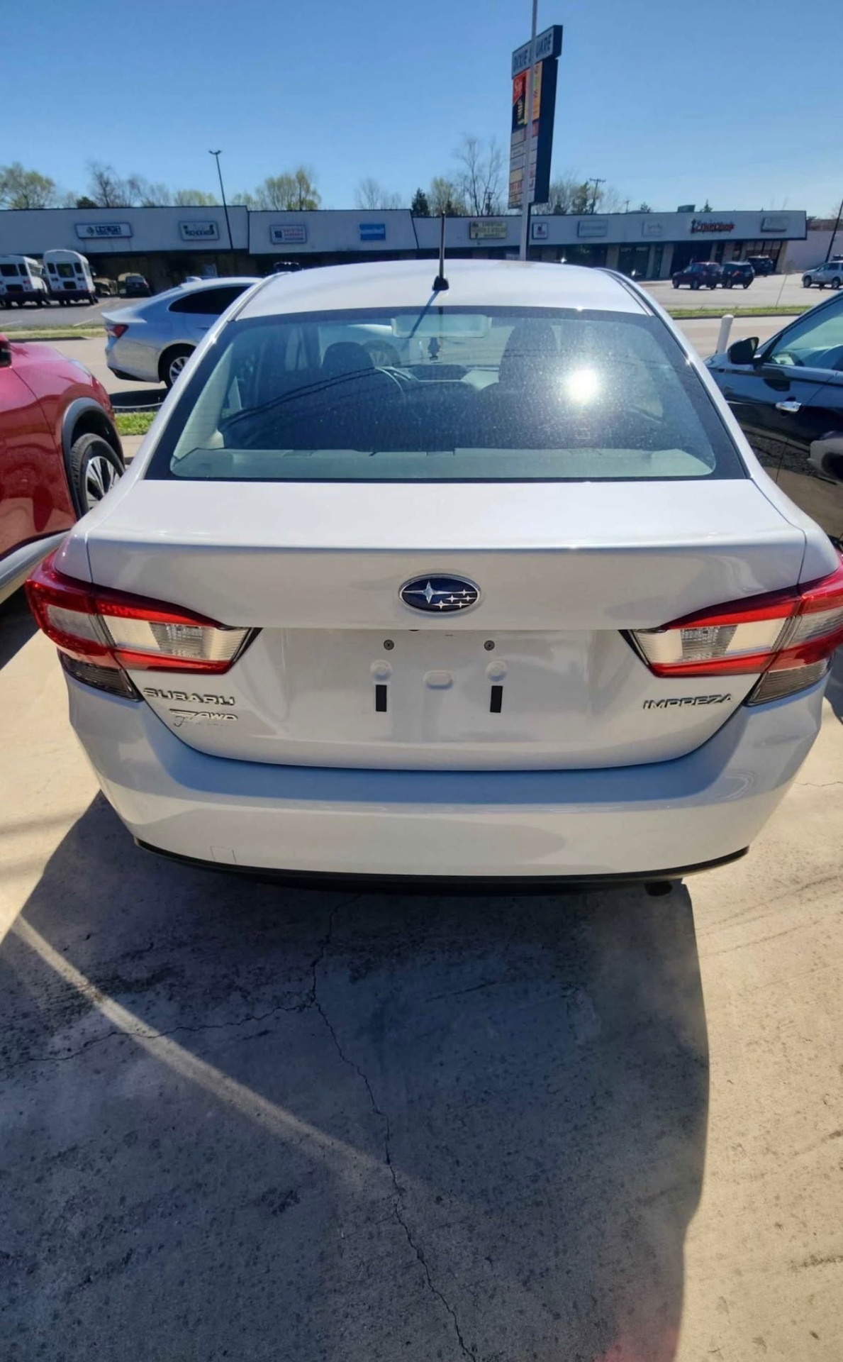 2022 Subaru Impreza — photo 2 of 6