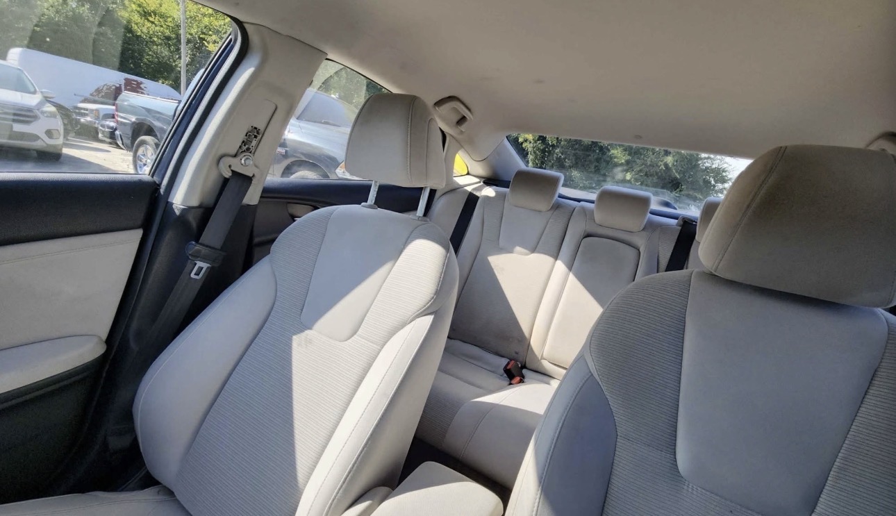 2019 Honda Insight — photo 9 of 10