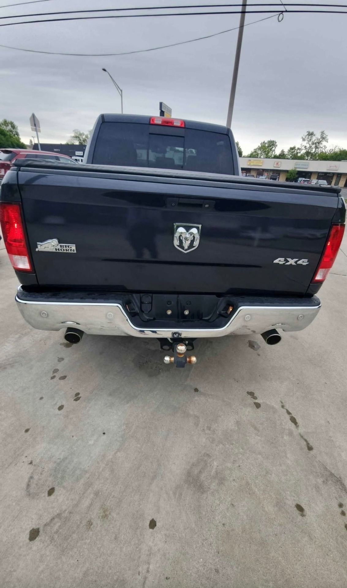 2017 Dodge Ram 1500 — photo 2 of 8