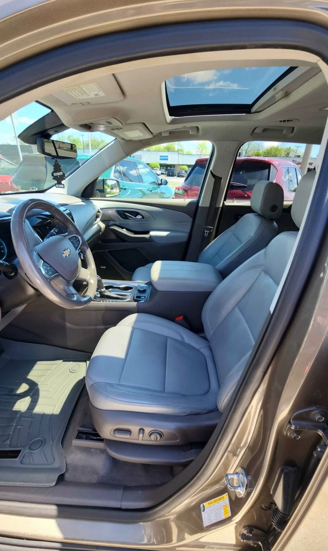 2020 Chevrolet Traverse — photo 5 of 10